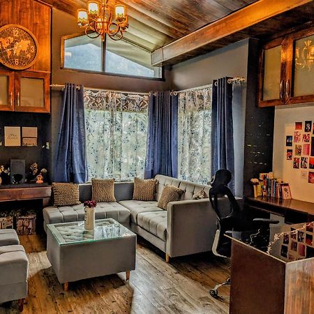 Kavi'S Vacation Homes - Sainj ภายนอก รูปภาพ